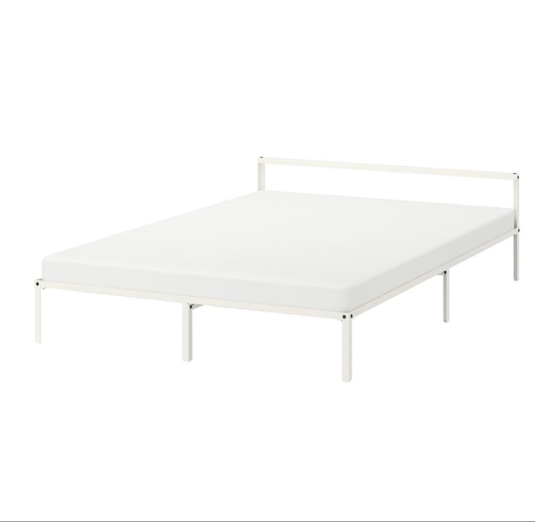 IKEAダブルベッドフレーム すのこ板付き