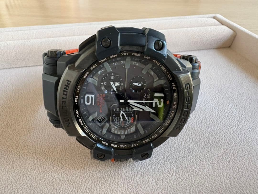 【中古】G-SHOCK GPW-1000