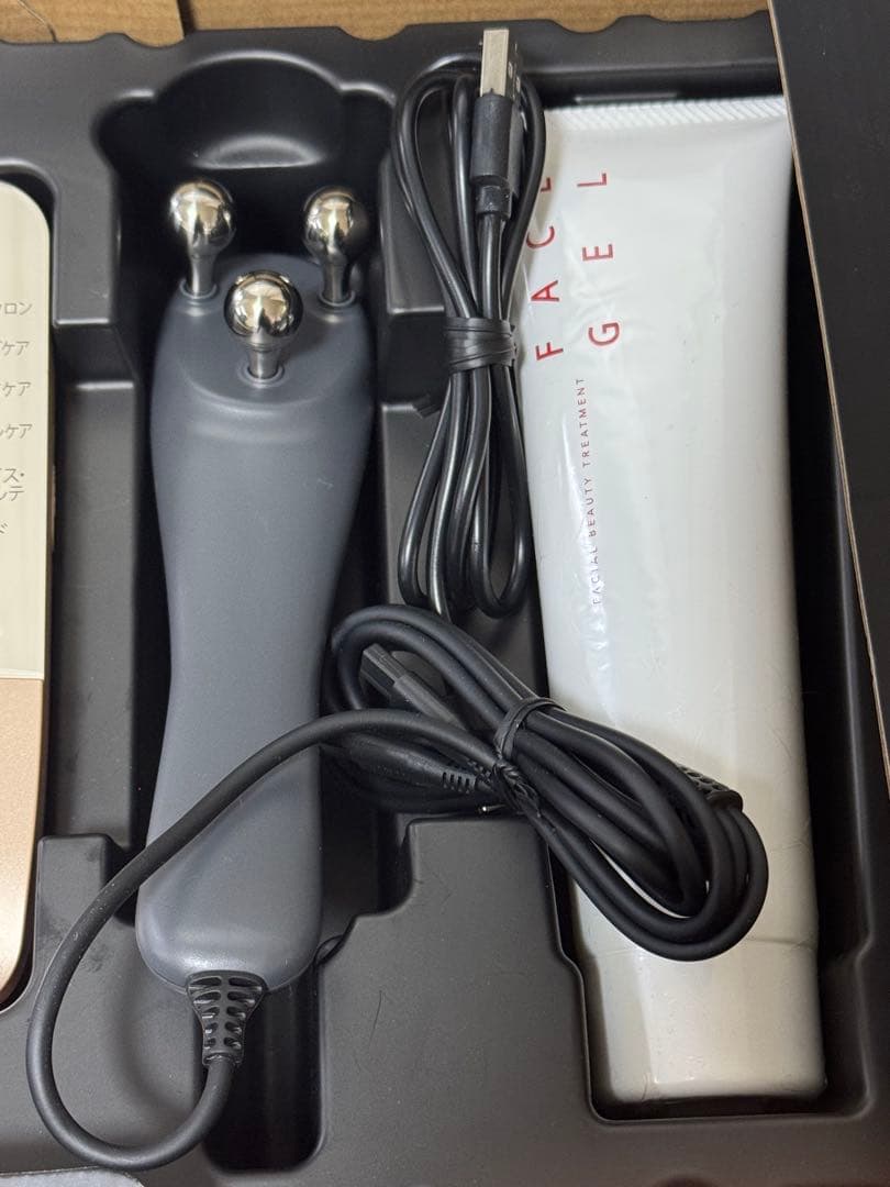 未使用品 シェイプビートプレミアム 美顔器 ダイエット ディノス正規品