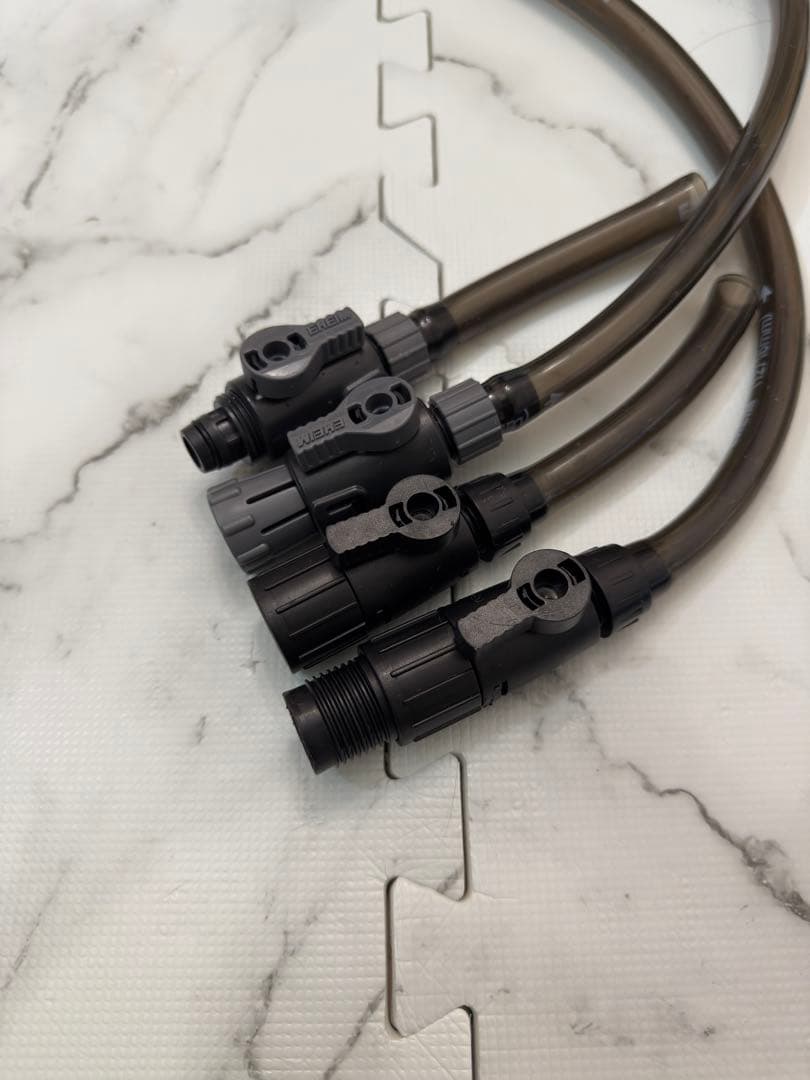 エーハイム 2213 外部フィルター クリア（ろ材付き）