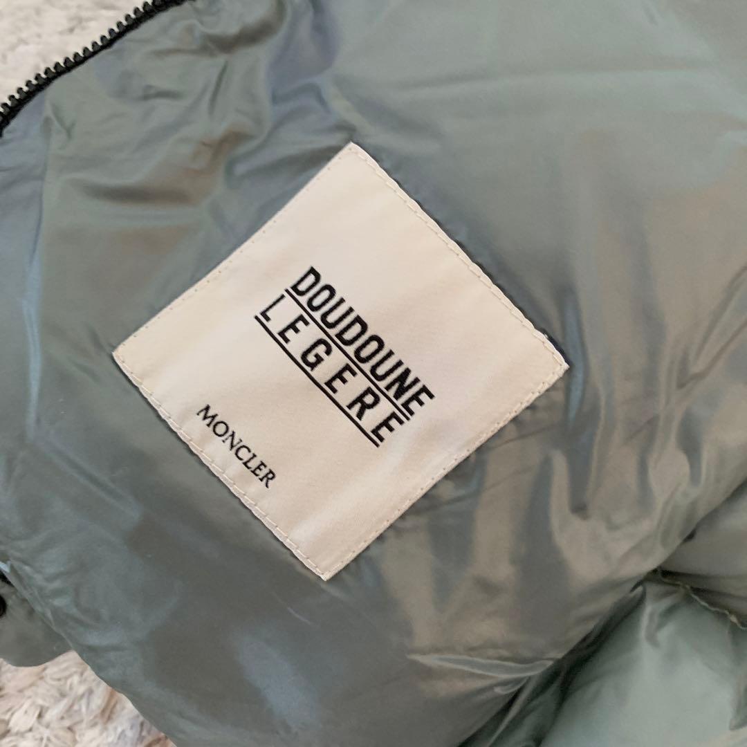 《モナさま専用》《美品》モンクレール　レディース　ダウンジャケット