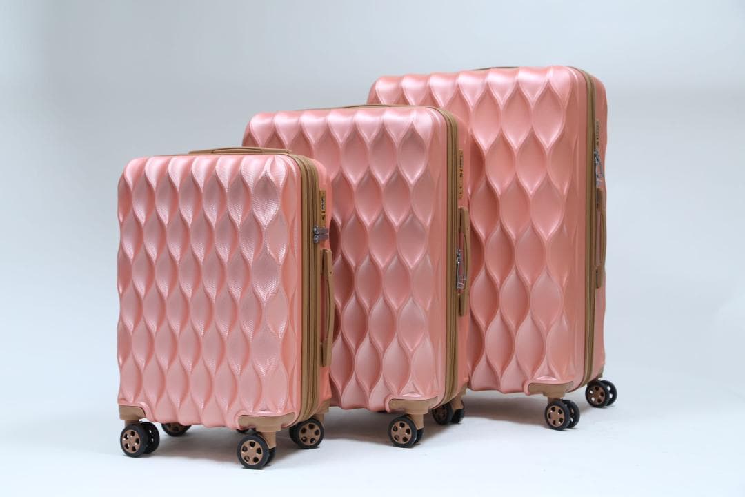 軽量Lサイズ　静音8輪　キャリーバッグ　スーツケース　キャリーケース ピンク