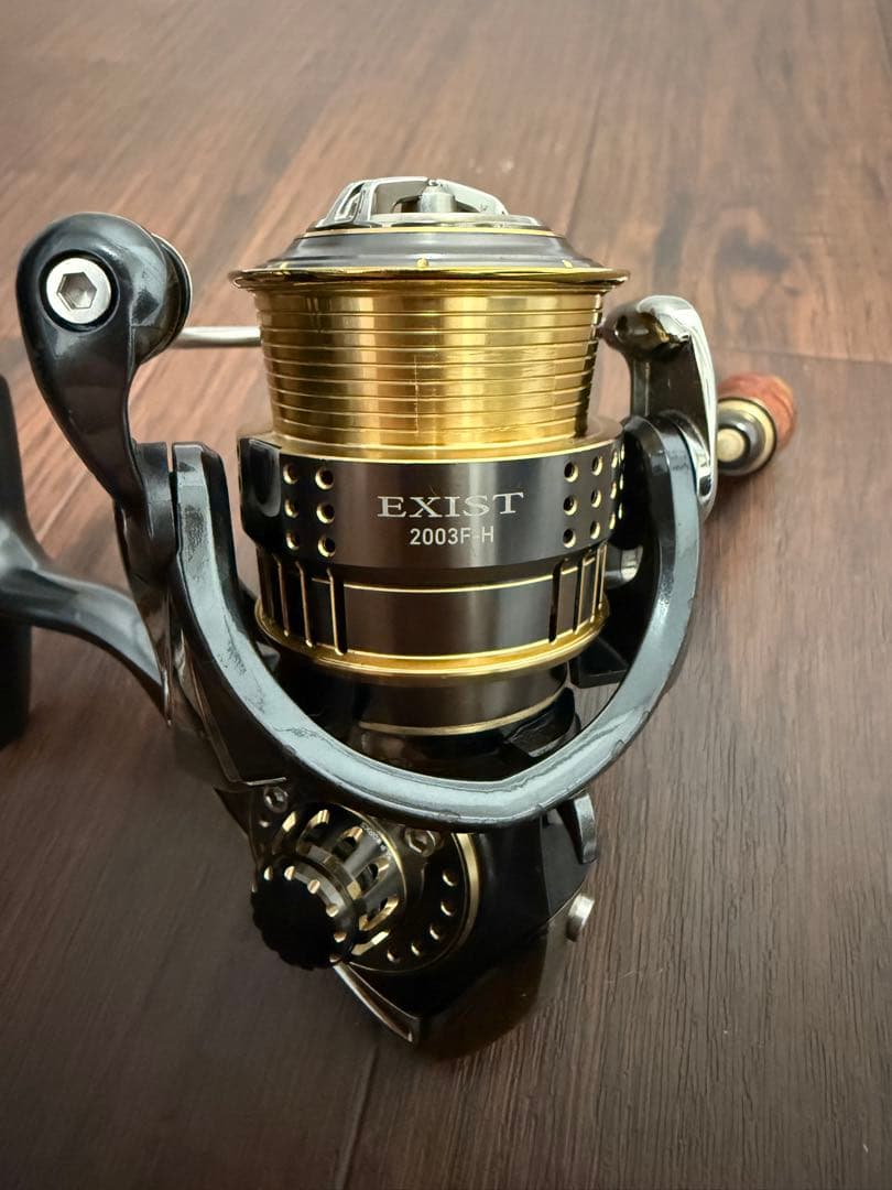 Daiwa 15EXIST 2003F-H スピニングリール