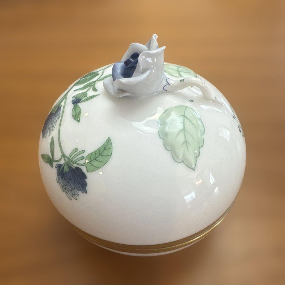 【新品未使用】ヘレンド　ウィーンの薔薇 ハーブガーデン ボンボニエール ブルー