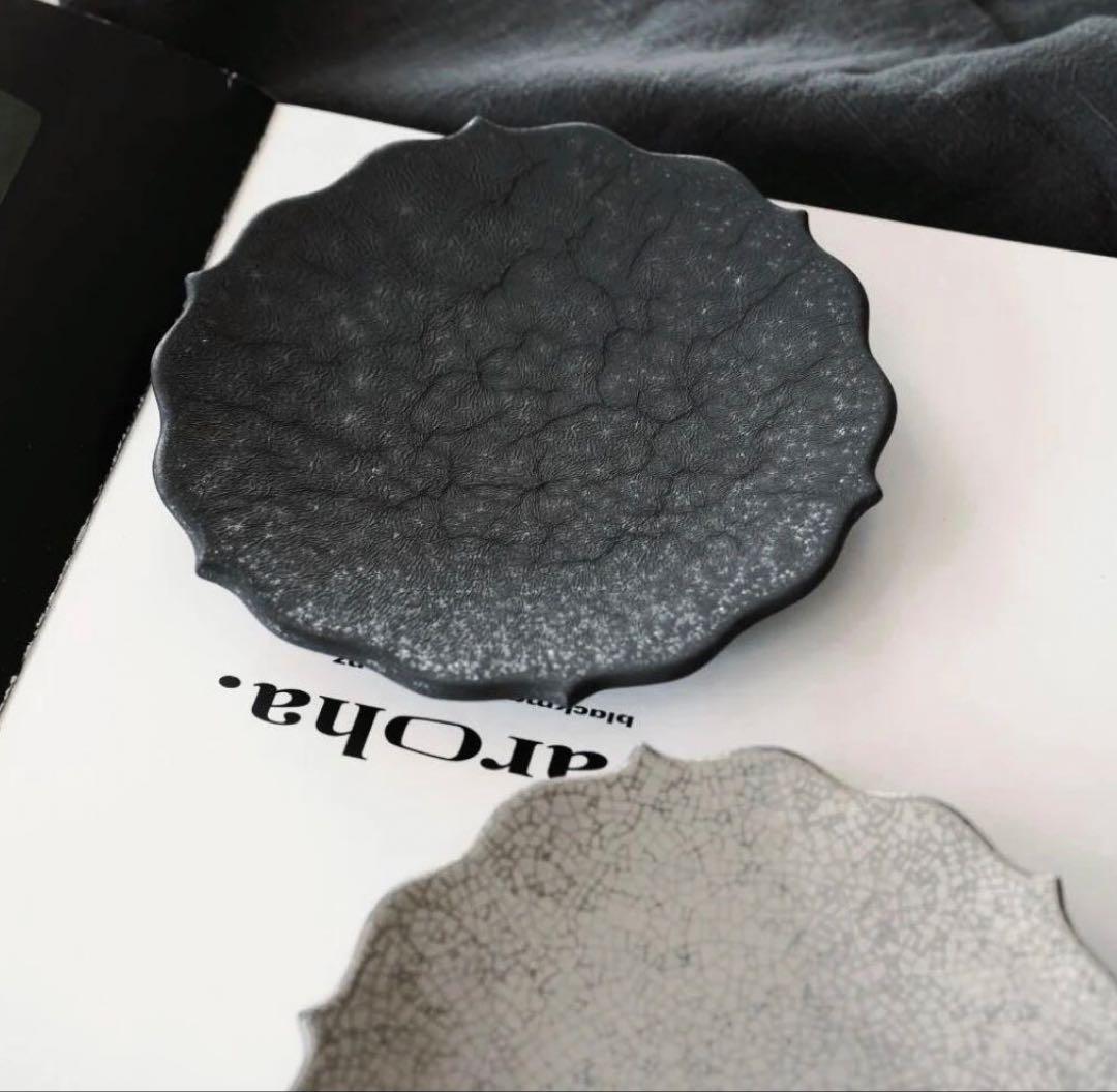 新品未使用！【ペトルギアンプレート［萩焼］】3枚セット 取り皿 小皿 中皿