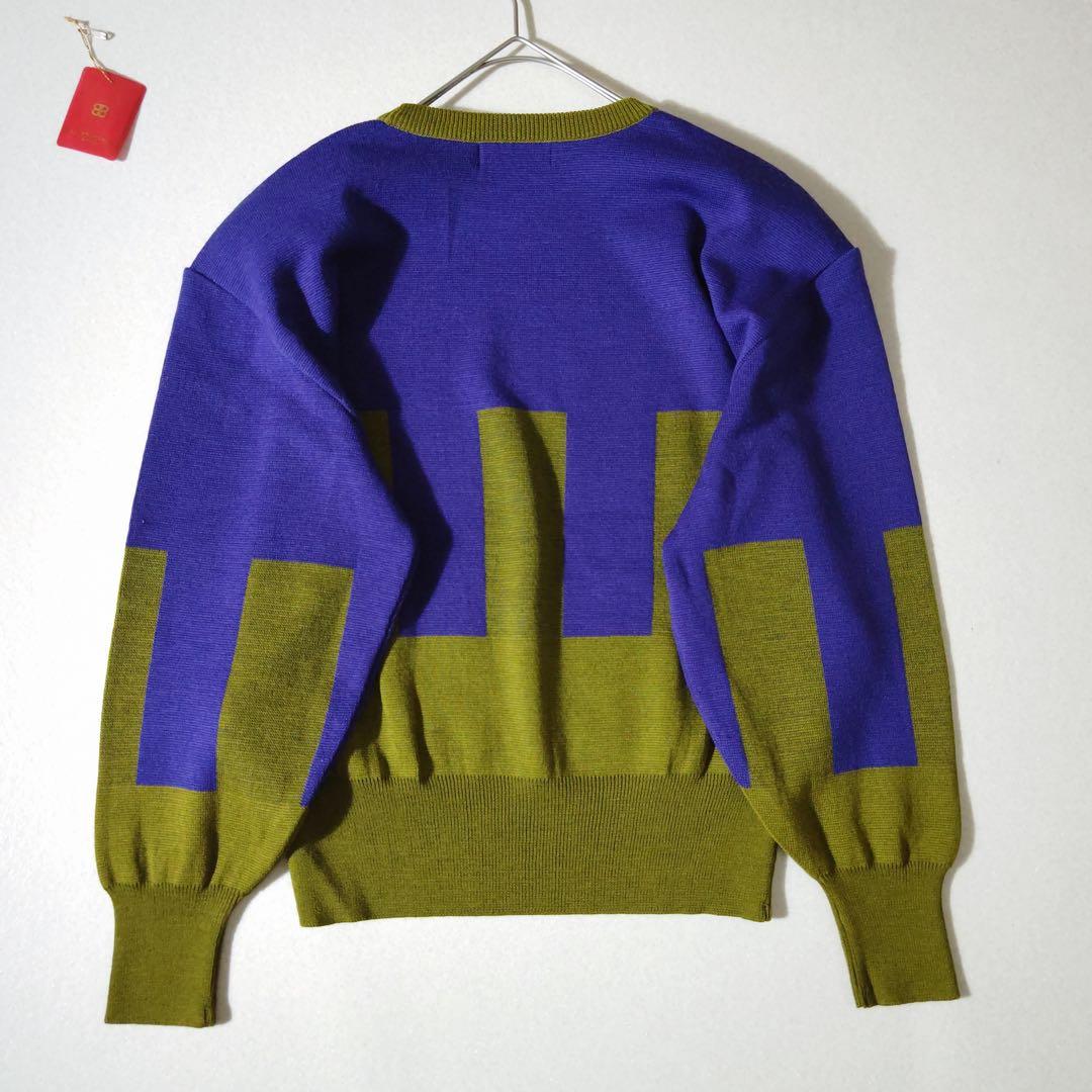 新品タグ付き　バレンシアガ　ニット　美品　ジャガード織り　ロゴ　バイカラー　M