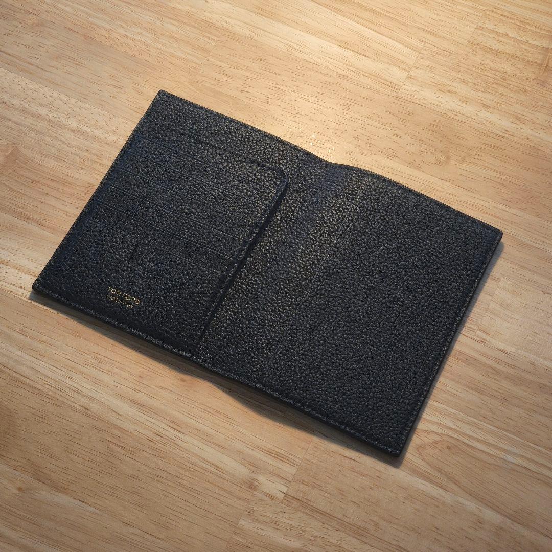TOM FORD トムフォード パスポートケース カードケース
