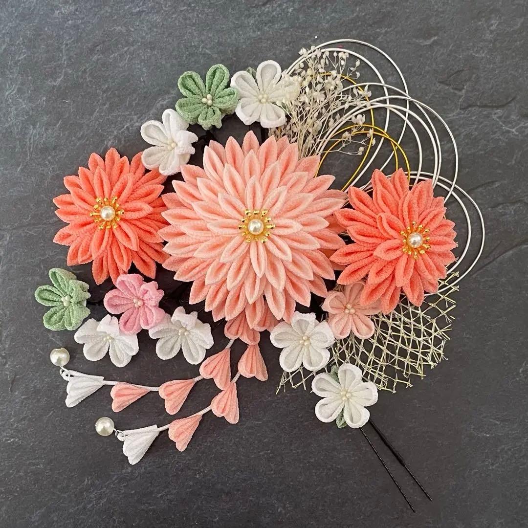 【めぐりんこ】つまみ細工　髪飾り✴︎結✴︎赤オレンジベージュNo.470再販2