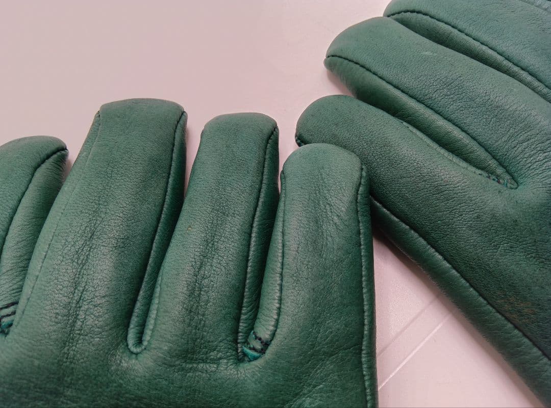 タ*ん様 新品チャーチルChurchillグローブ手袋ライナー付M米国製グリーン