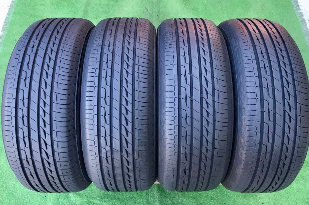 215/55 R16 BRIDGESTONE REGNOラジアルタイヤ2023年