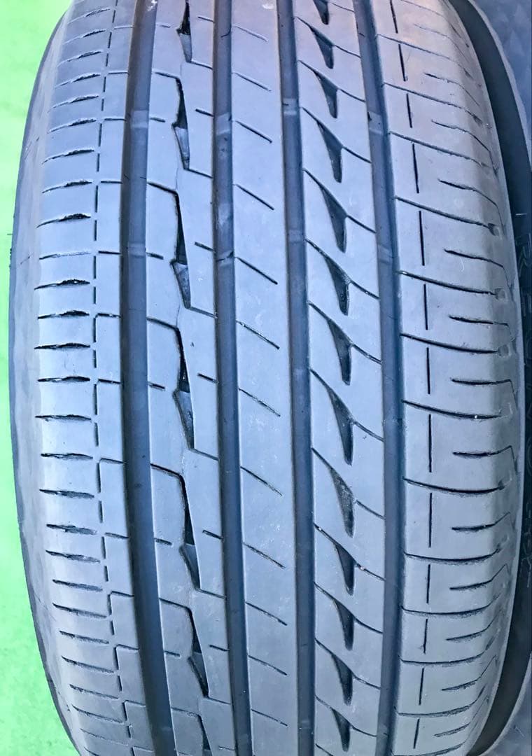 215/55 R16 BRIDGESTONE REGNOラジアルタイヤ2023年