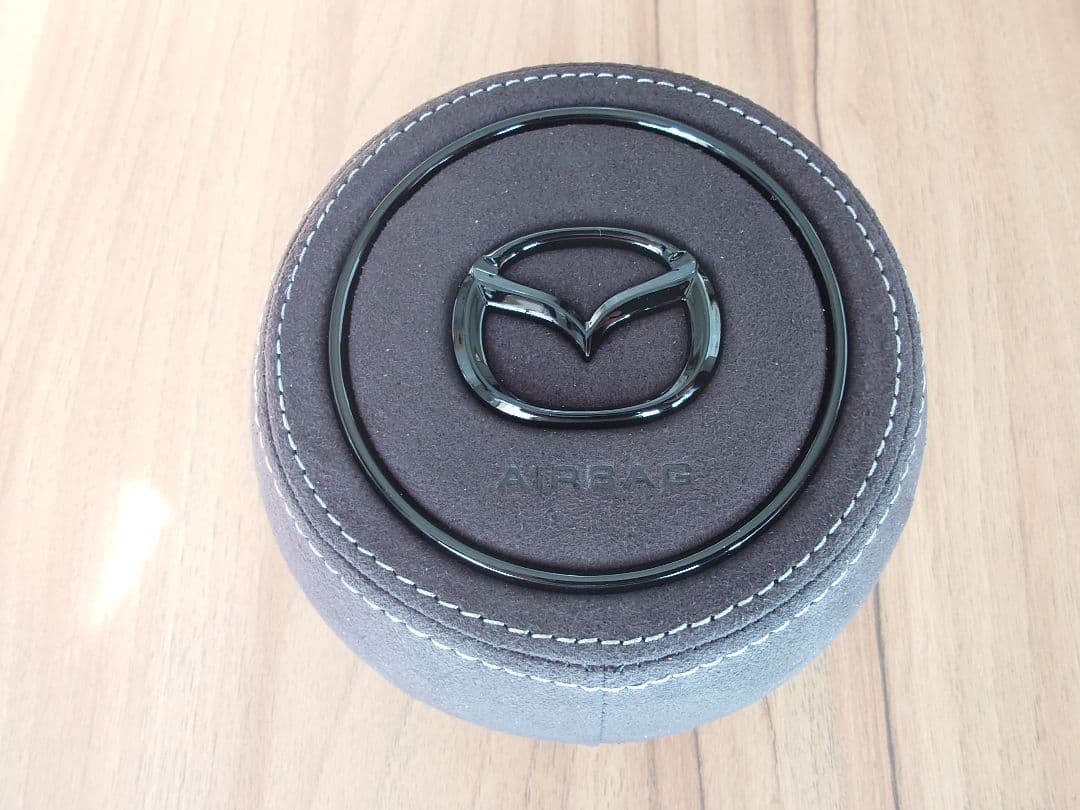 アルカンターラエアバッグカバー（マツダ3・ＣＸ-30・ＮＤロードスター用）