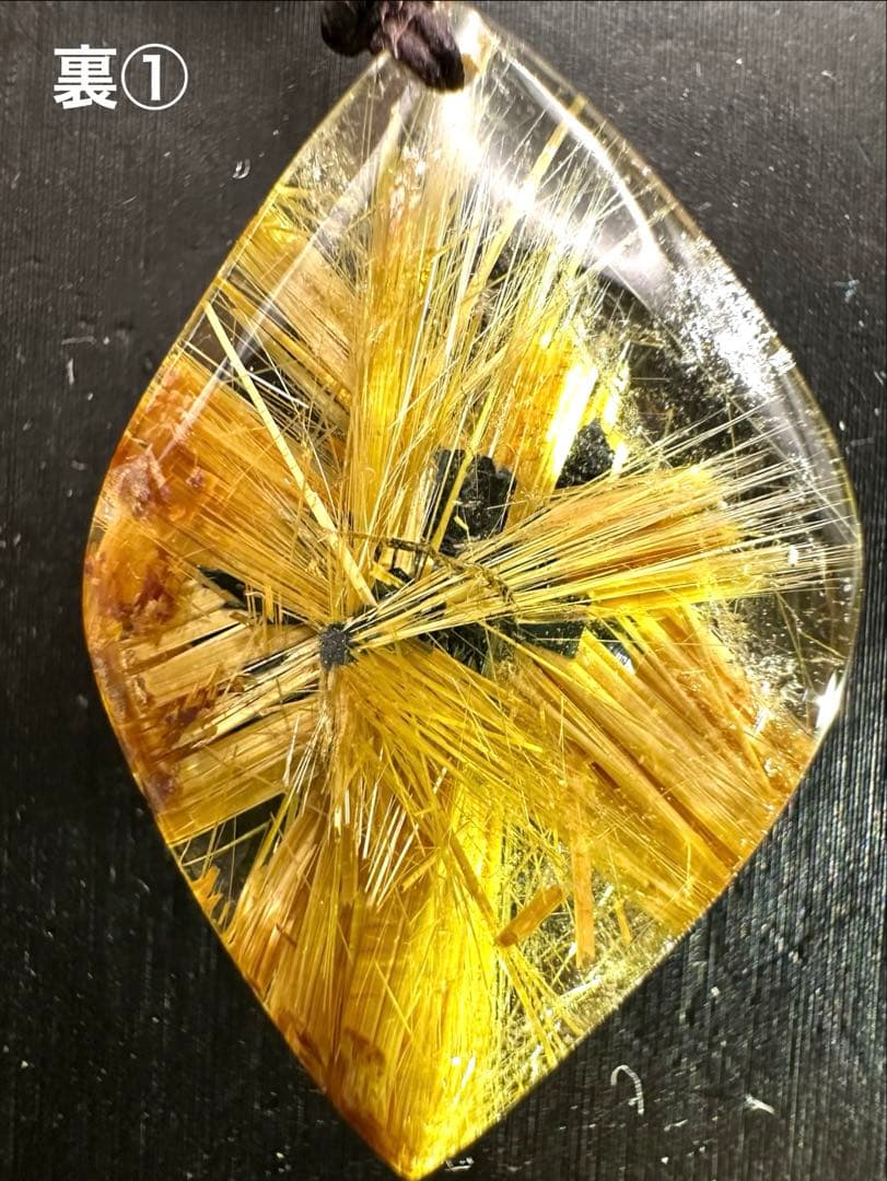 ルチルクォーツ リーフ型ペンダントネックレス