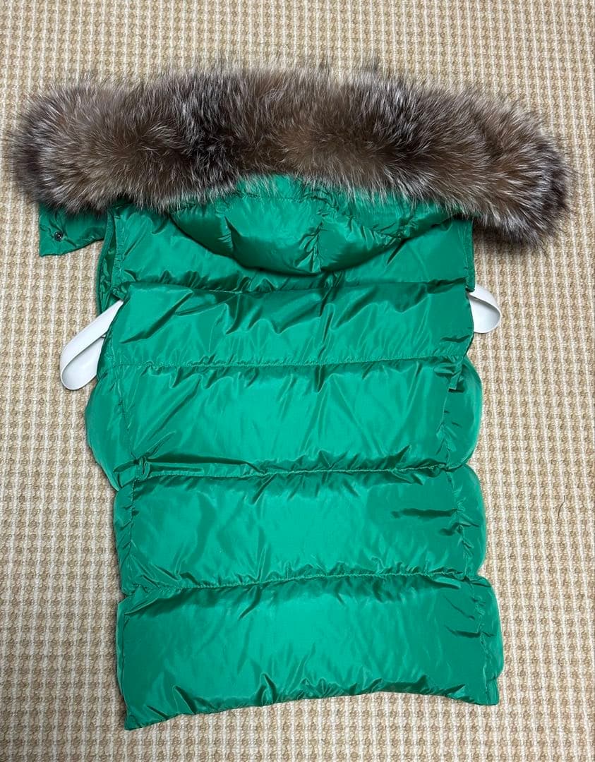MONCLER 美品グリーンダウンファーベスト