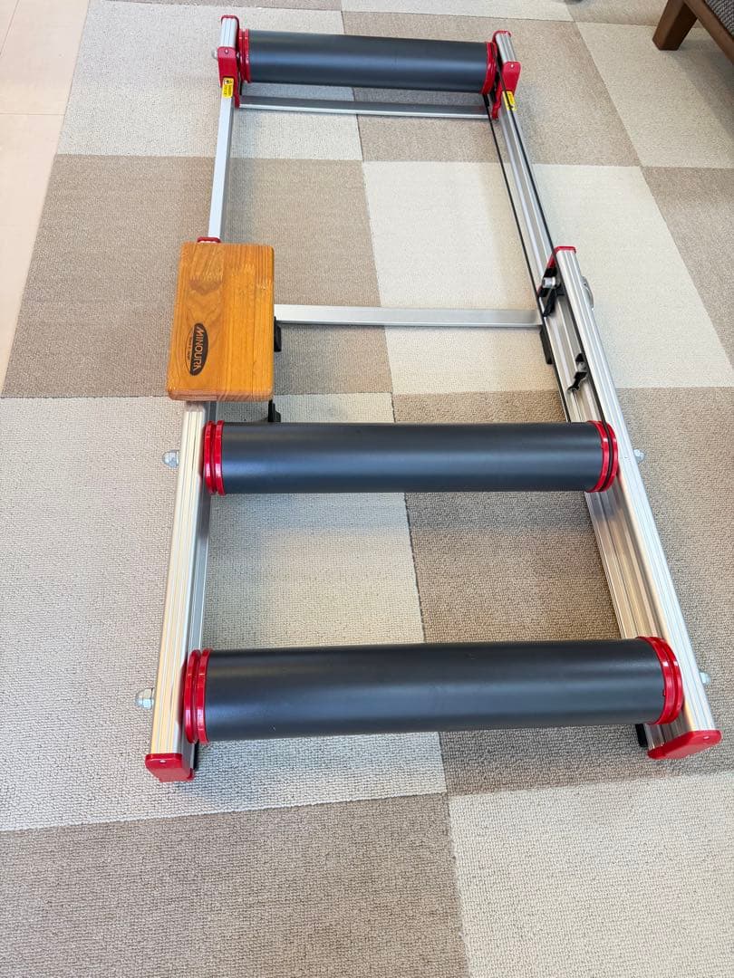 【今週末限定価格】MINOURA LiveRoll R700 3本ローラー