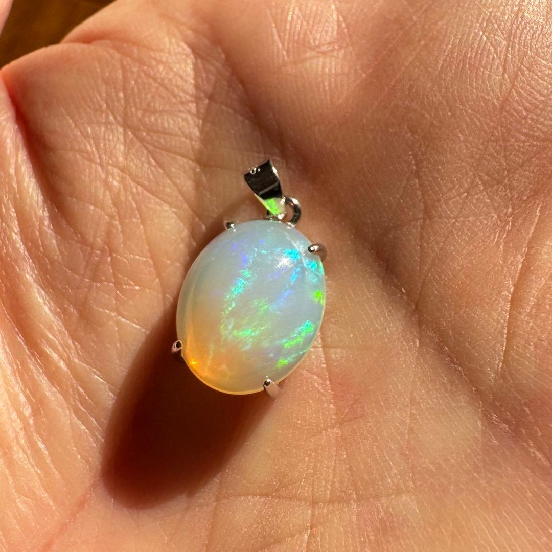 天然エチオピアオパール　ペンダントトップハンドメイド Silver925 81
