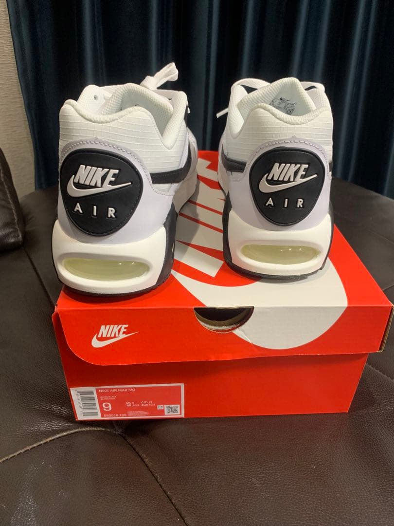 NIKE　AIRMAXivo　ナイキエアマックスivo