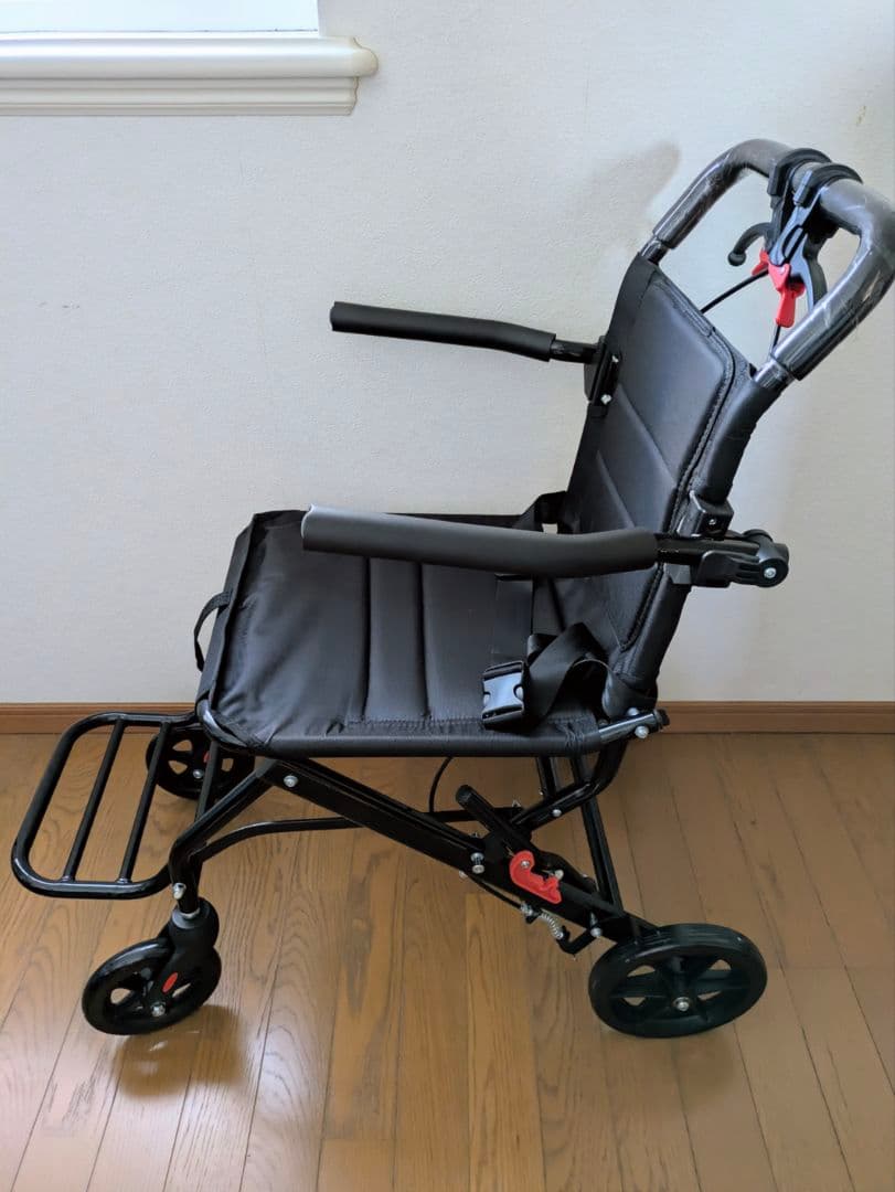 YLOVABLE 折りたたみ式車椅子 ブラック