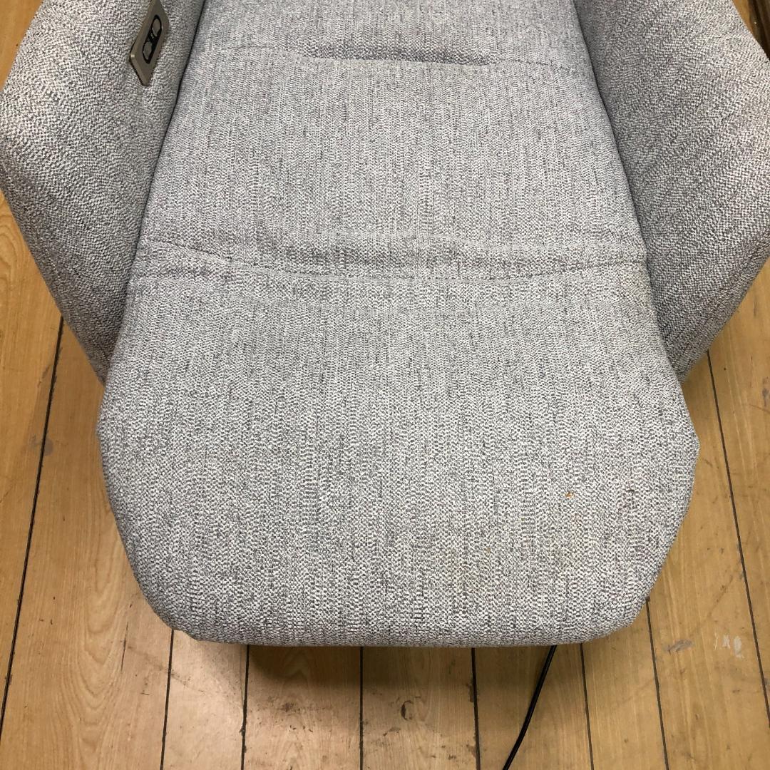 超美品！電動布張りリクライニングパーソナルチェア　2モーター LE01-2 GY