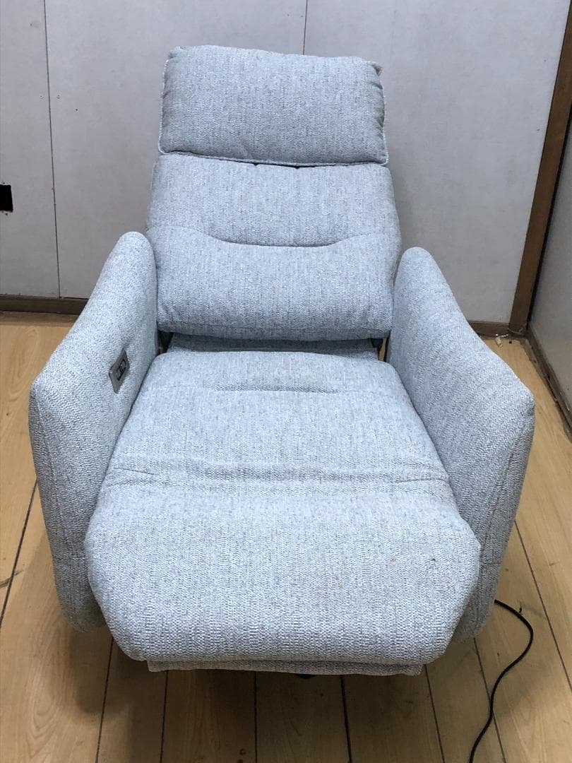 超美品！電動布張りリクライニングパーソナルチェア　2モーター LE01-2 GY