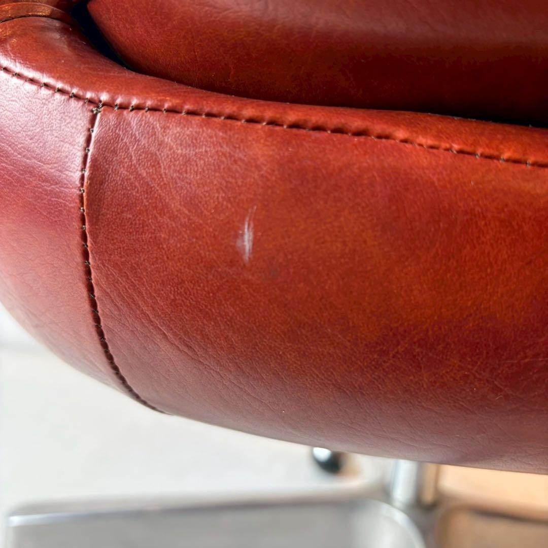 アームチェア　レザーチェア　麻雀椅子　ワークチェア　赤茶　キャスターチェア