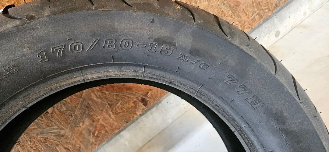 新品バイクタイヤ 170/80-15 M/C 77 H