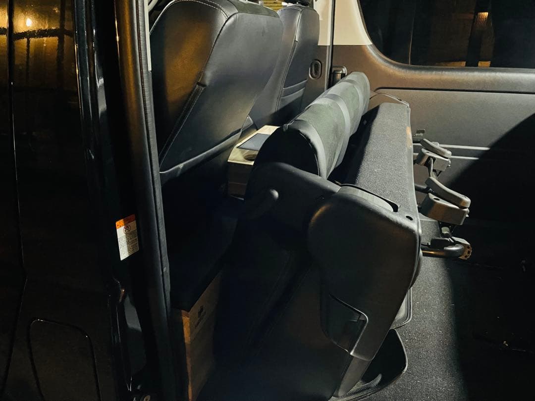 (Yナリ様)ハイエース200系　ワイド　セカンドキャビネット　1型〜現行型