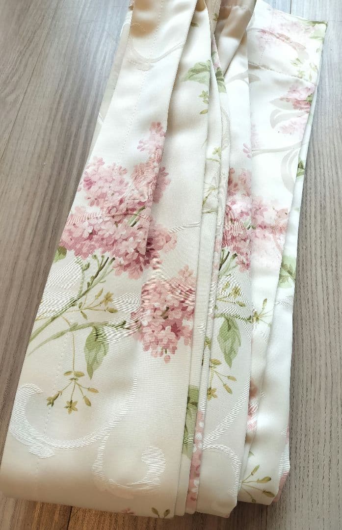 美品 カーテンKAWASHIMASELKON幅810㎝/丈2000㎝2枚