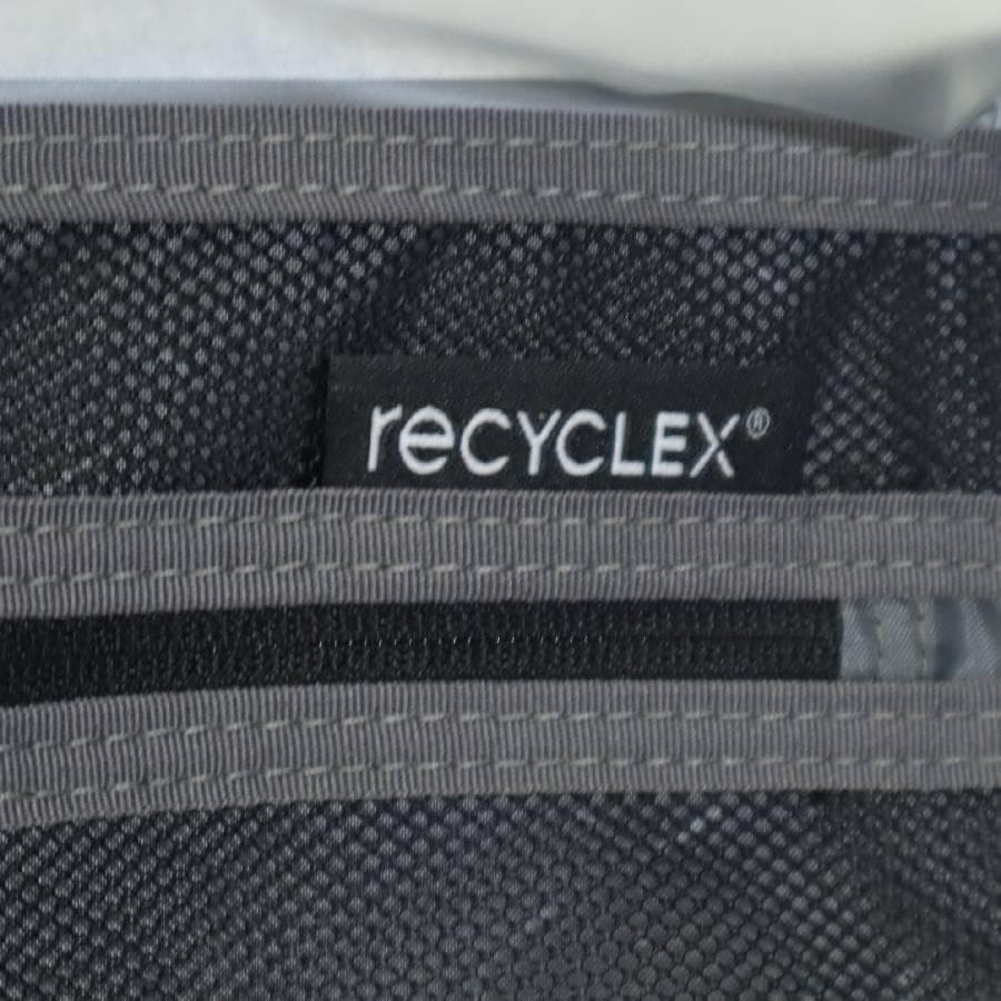 値下 展示品 サムソナイト エレメント XLT スーツケース 20インチ シルバ