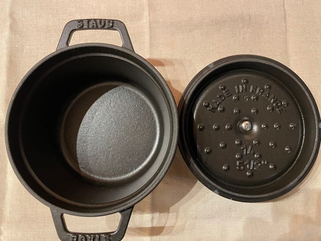ストウブ鍋 STAUB ピコ ココット ラウンド 14cmブラック
