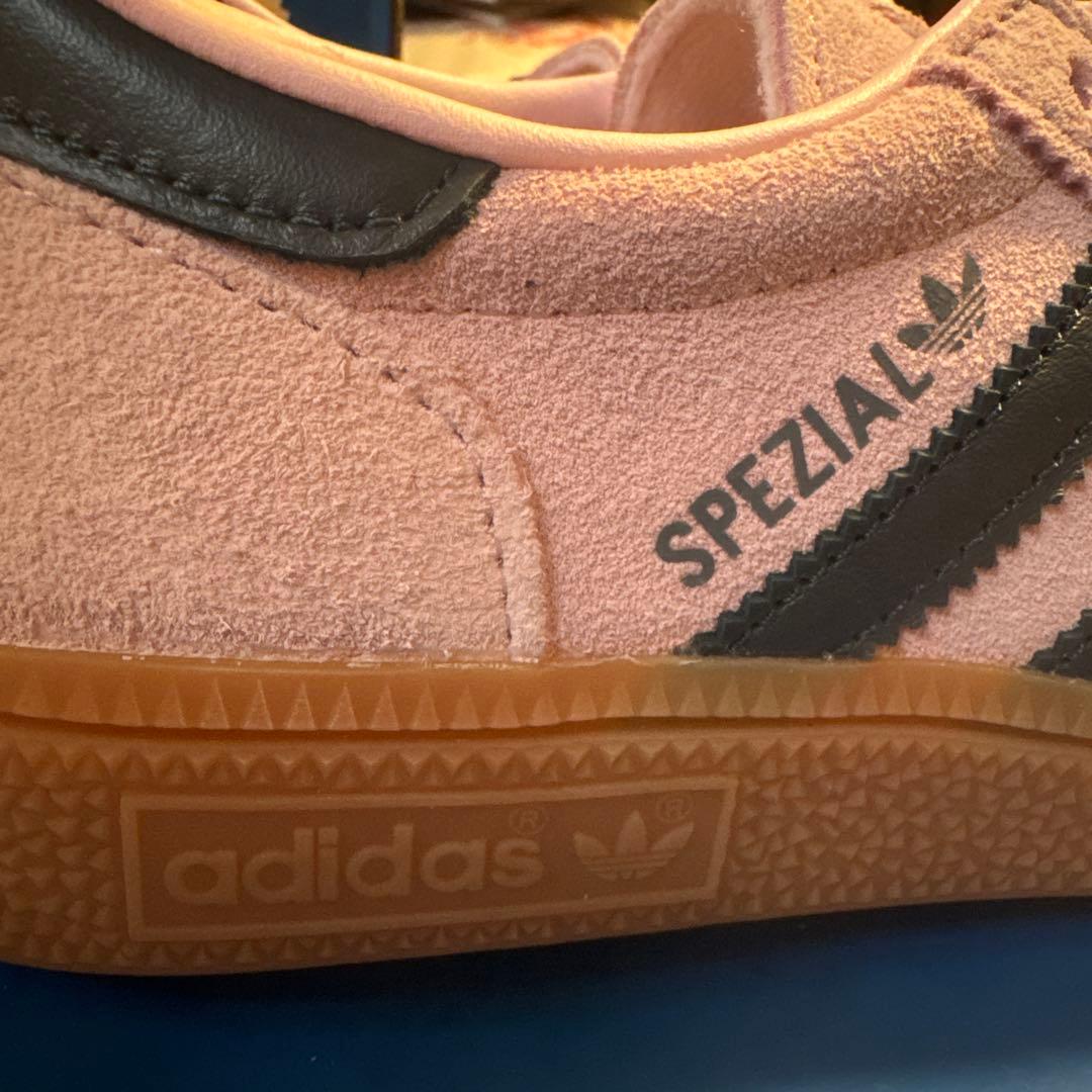 【♡ピンク♡】adidas HANDBALL SPEZIAL スニダン