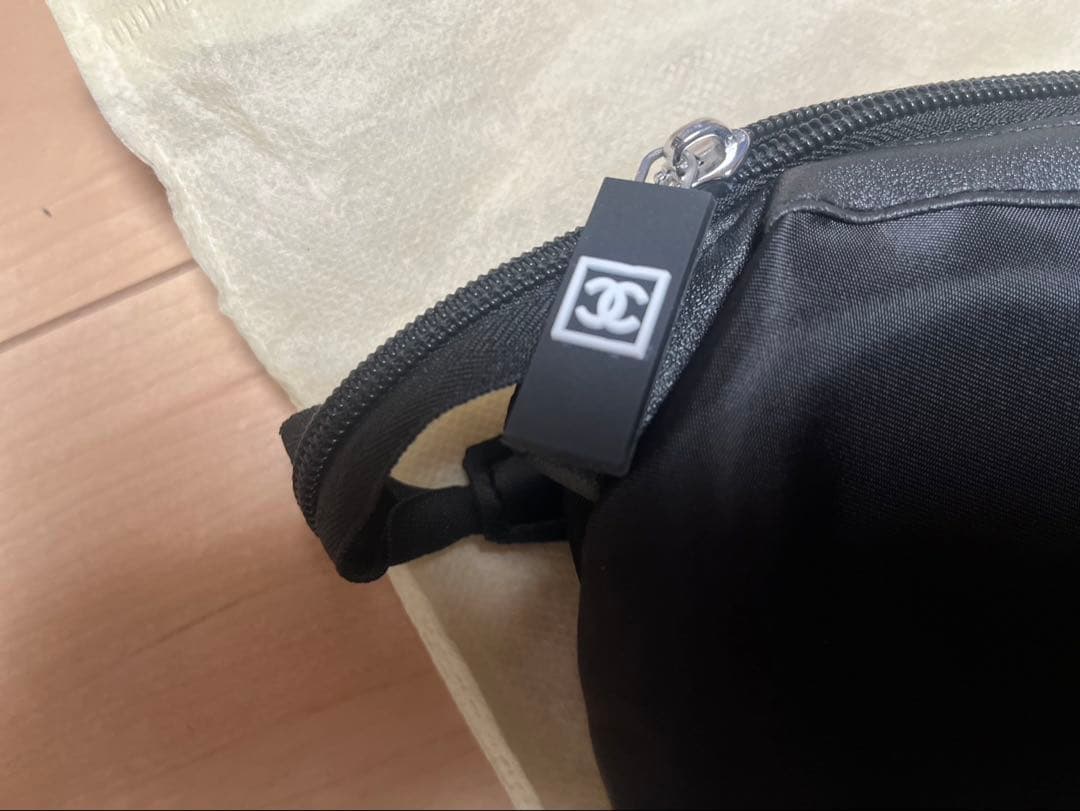 CHANEL ブラック ボストンバッグ