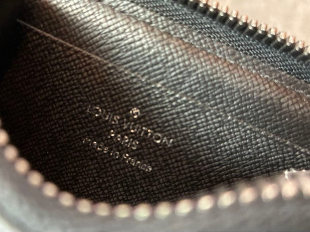 peace 美品ルイ・ヴィトン ケース ブラック モノグラム