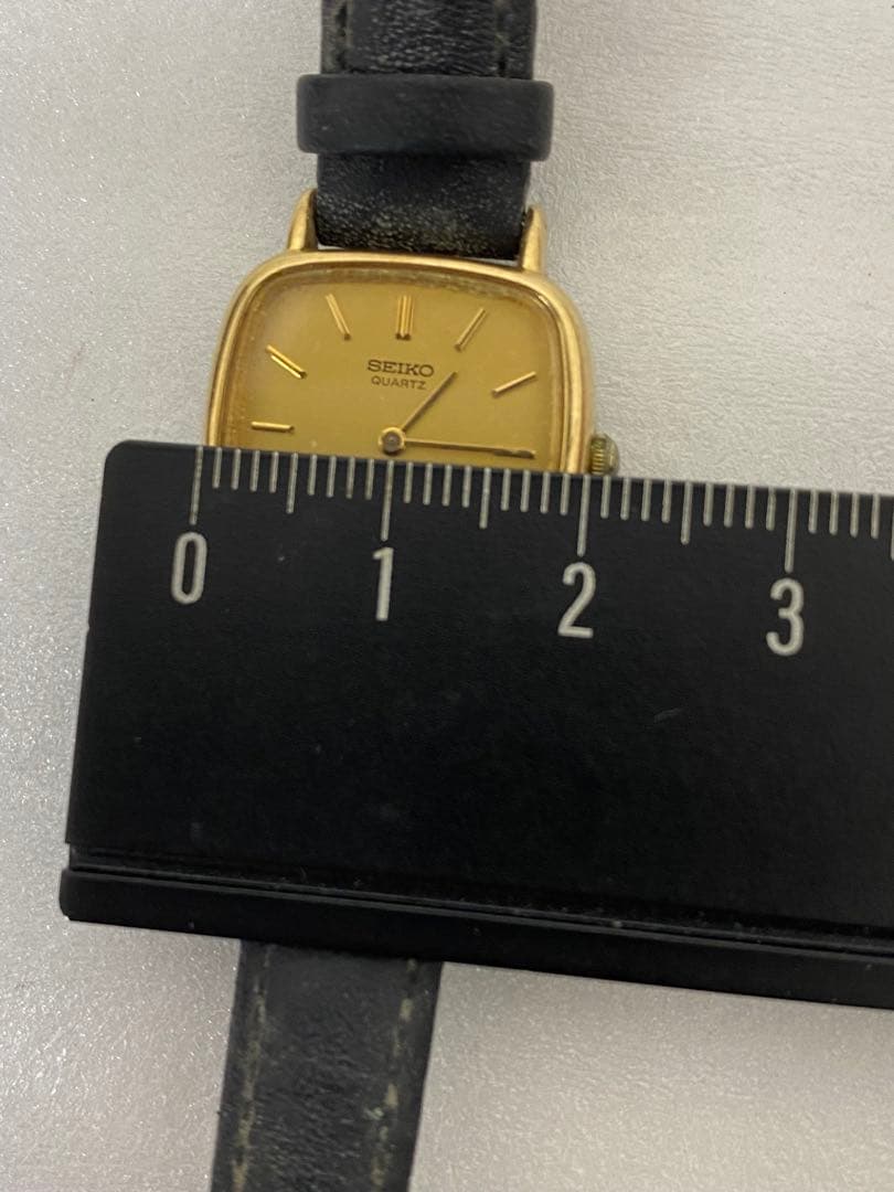 3-3205 SEIKO 14Kクォーツレディース腕時計モデル2320-0760