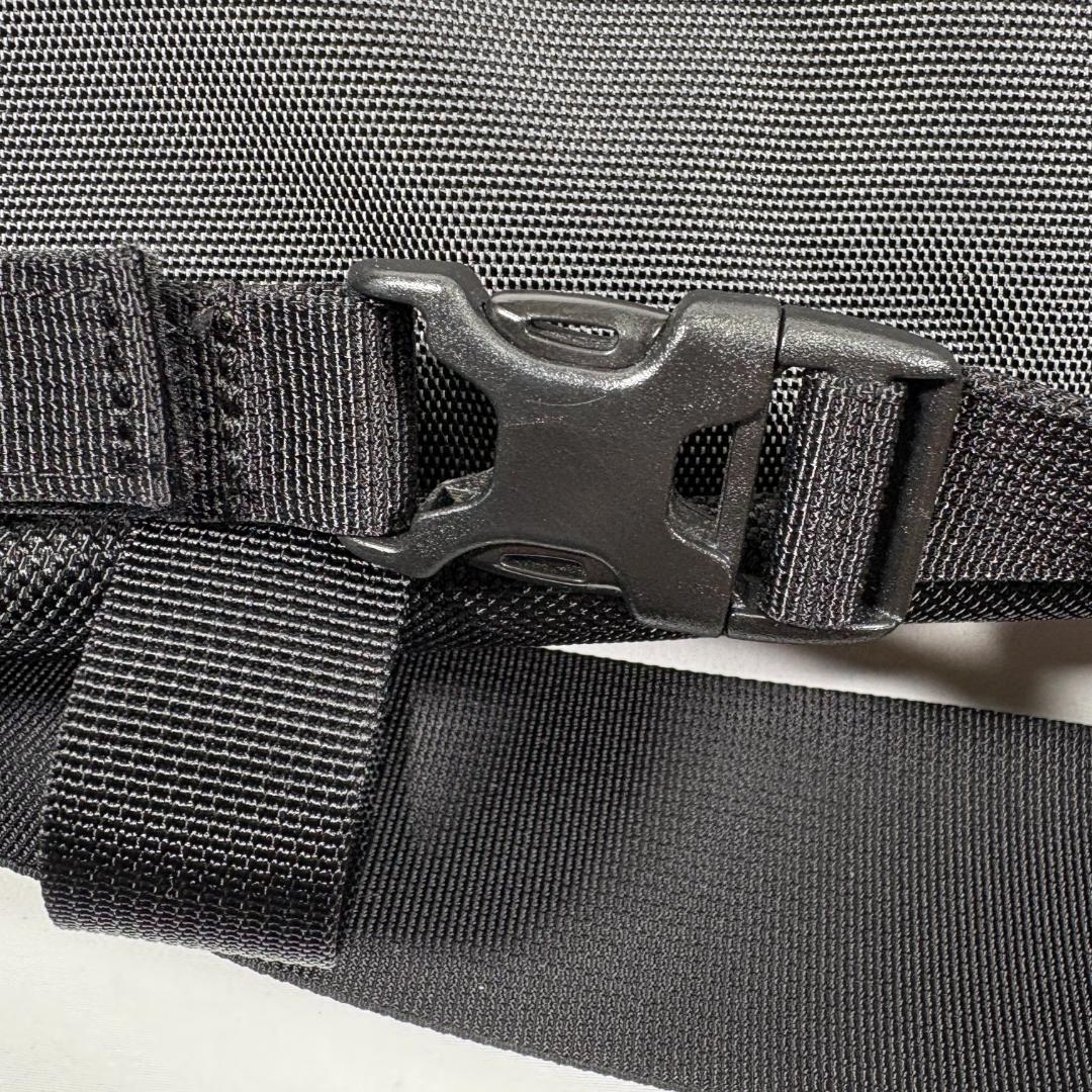 【生産終了・希少モデル】Thule/スーリー メッセンジャー ダークシャドウ