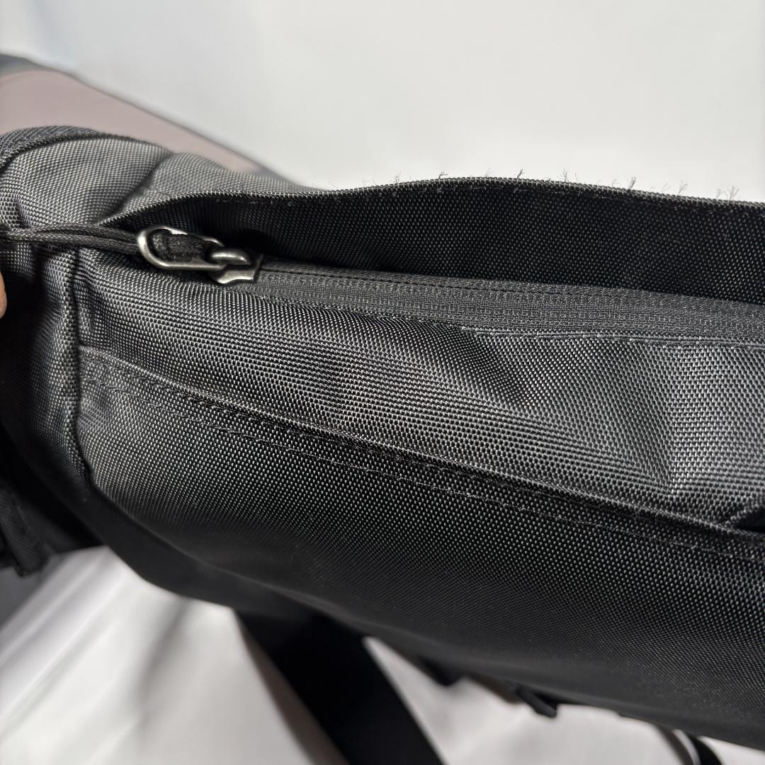 【生産終了・希少モデル】Thule/スーリー メッセンジャー ダークシャドウ