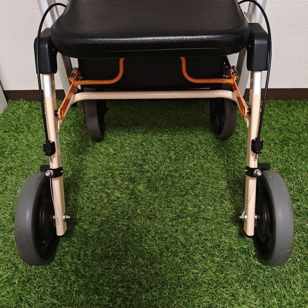 ナブテスコ 抑速ブレーキ付前腕支持型歩行車 リハモ コンパル