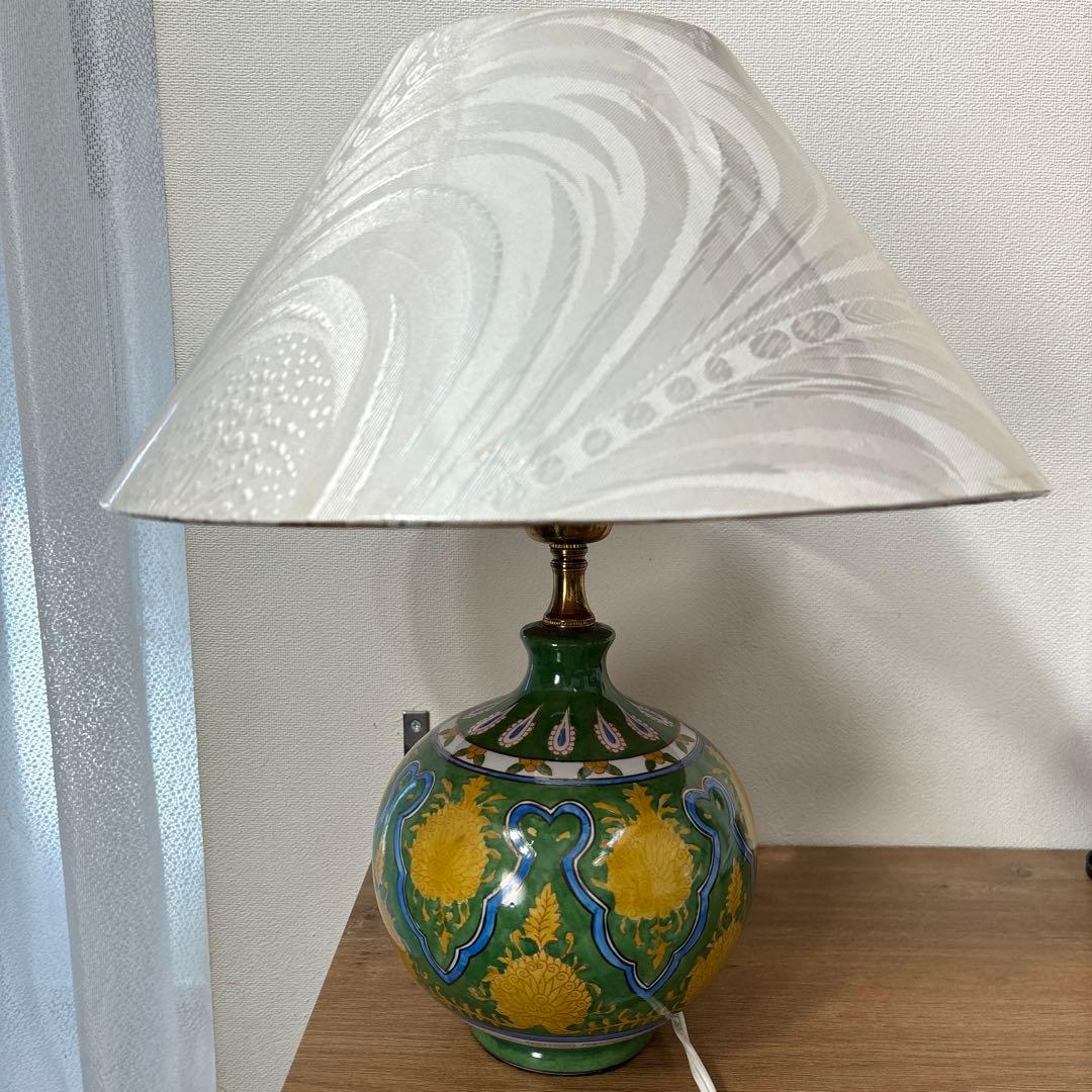 ベッドサイドライト フロアライト 照明　アジアンテイスト 陶器　テーブルランプ