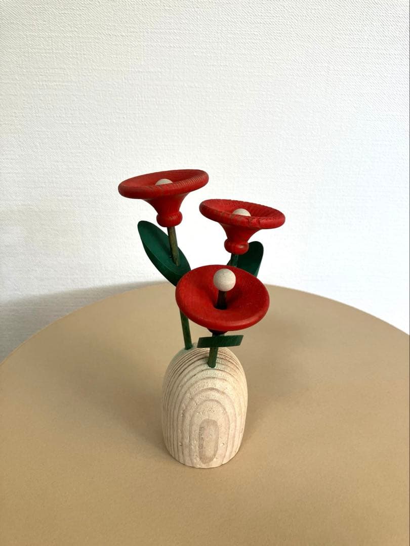 aarikka アーリッカ 3本の赤い花の寄せ植え　木製　オブジェ