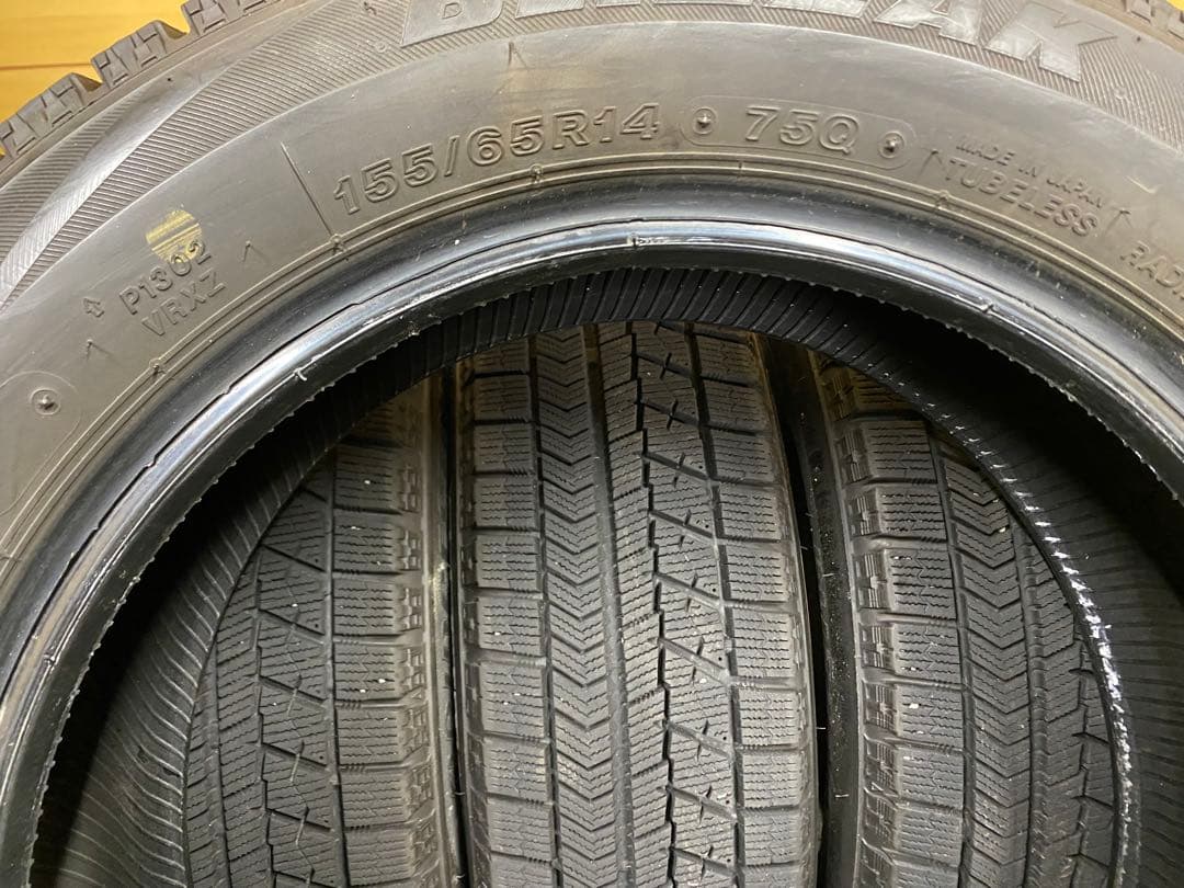 155/65R14・VRXスタッドレスタイヤ4本　軽自動車、軽四用　冬タイヤ中古