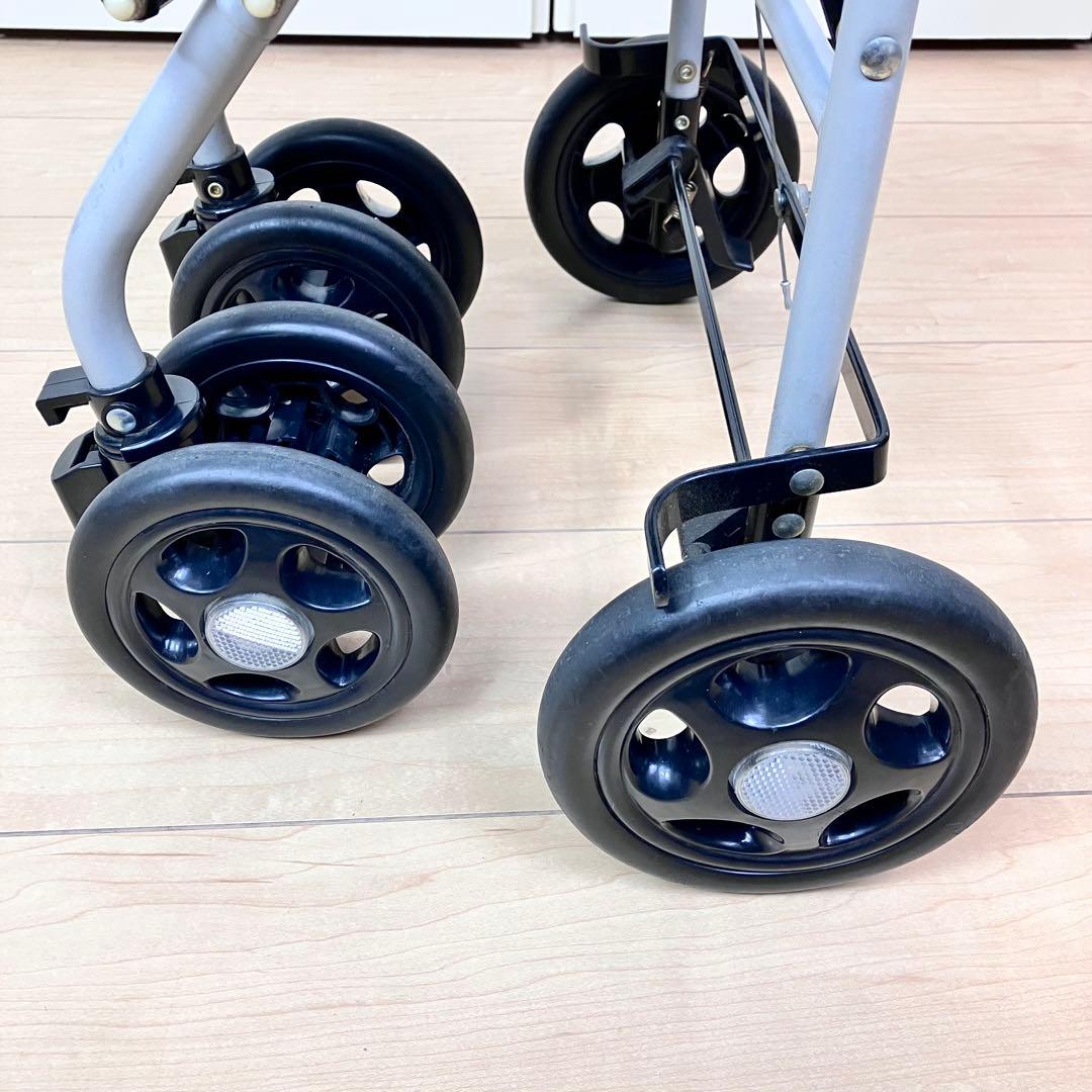 幸和製作所　Lively　座れるシルバーカー　折りたたみ　ベージュ　チェック柄