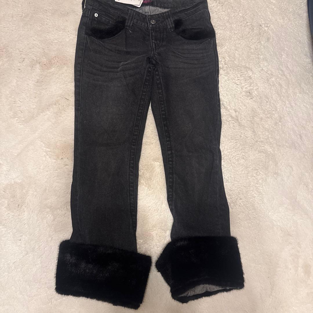 9090ファーデニ厶パンツ