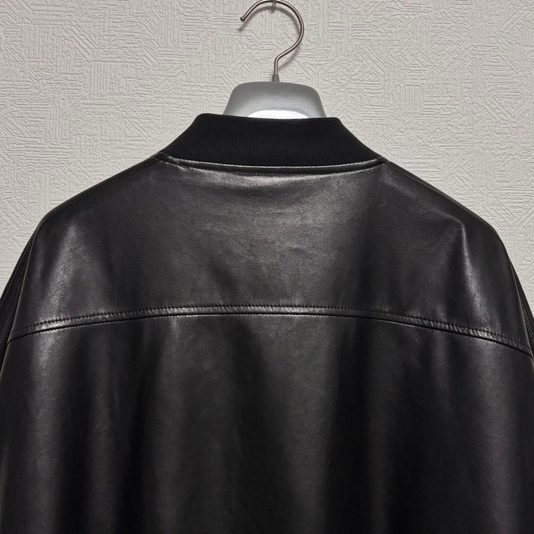 【PUMA】T7 オーバーサイズフェイクレザーボンバージャケット　ブラック　M