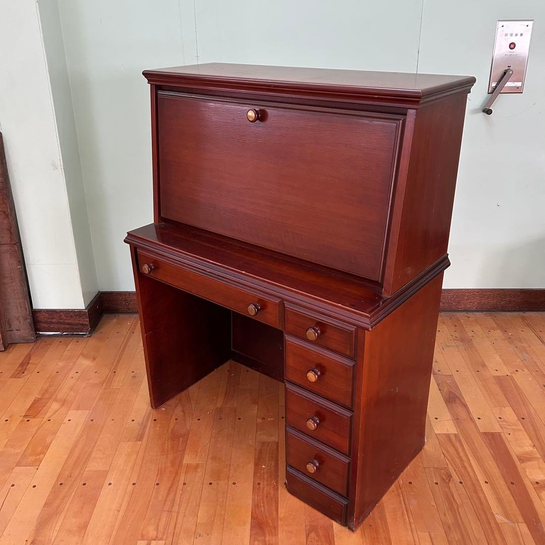 ライティングビューロー　デスク　机