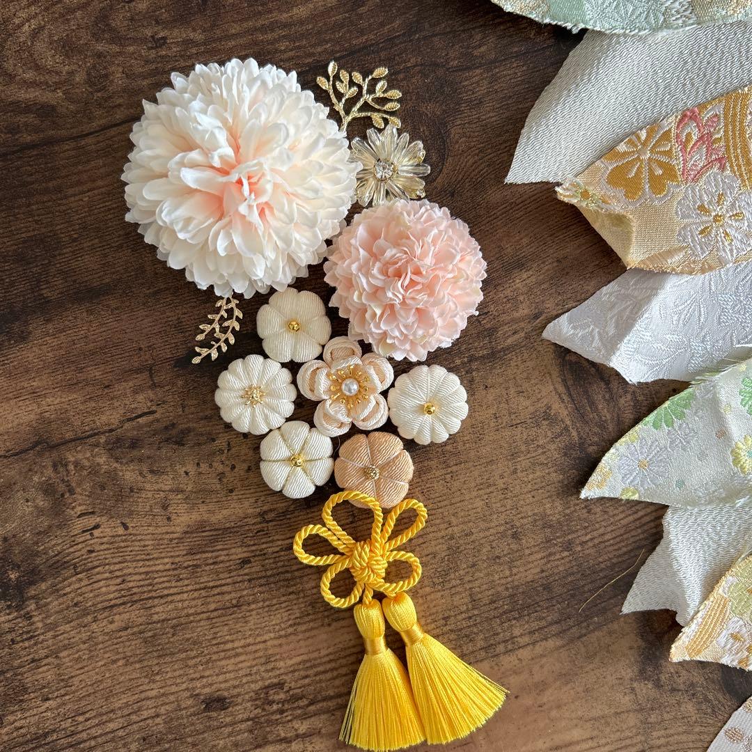 ぴぃやん★羽子板と手鞠のセット