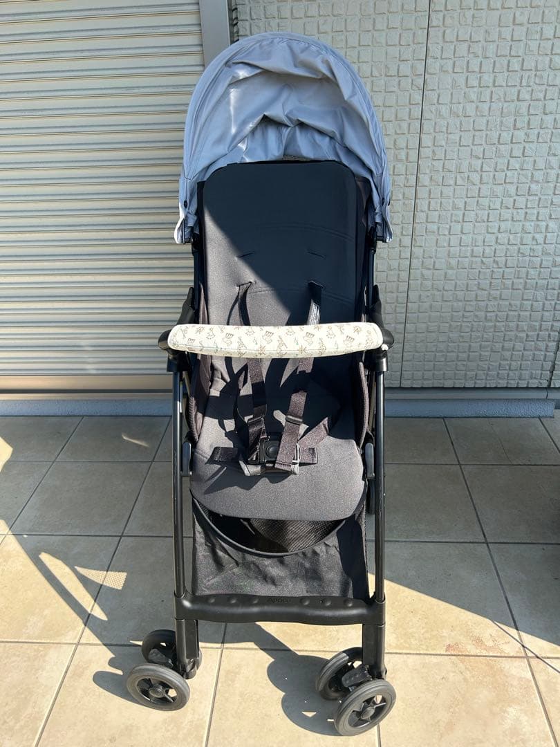 Aprica マジカルエアーAH　B型ベビーカー　グレー