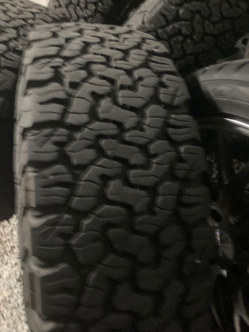 BFGoodrich All-Terrain T/A 17インチタイヤ