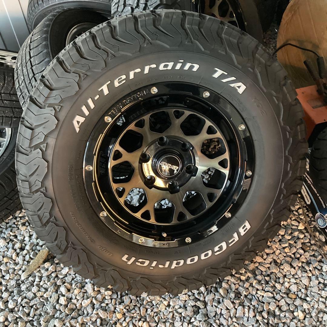 BFGoodrich All-Terrain T/A 17インチタイヤ