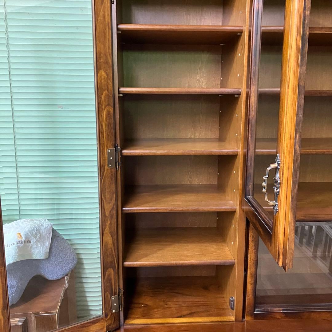 カリモク　KARIMOKU コロニアル　食器棚　水屋　オールド　レトロ　上部分