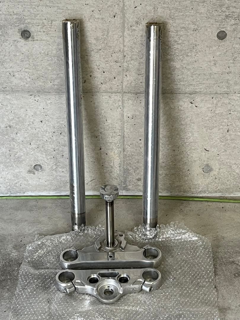 ハーレーダビッドソン　インナーチューブ、トリプルツリーセット